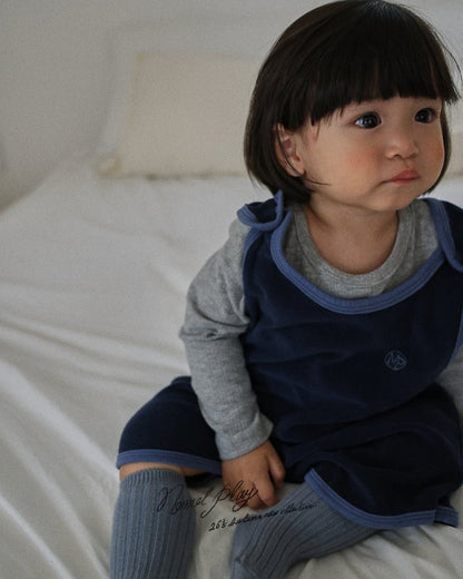 [PRE-ORDER] Normal Sleeping Vest