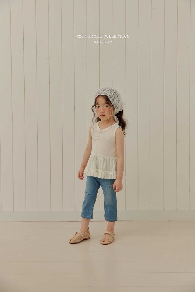 [PRE-ORDER] Rose Frill Sleeveless T-Shirts