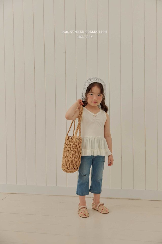 [PRE-ORDER] Rose Frill Sleeveless T-Shirts