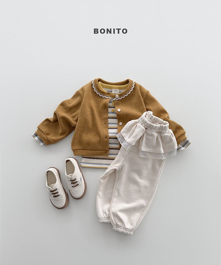 [PRE-ORDER] Heart Button Stripe T-Shirts