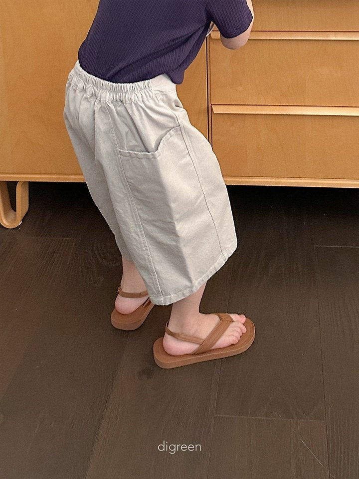 [PRE-ORDER] Foret Bermuda Pants