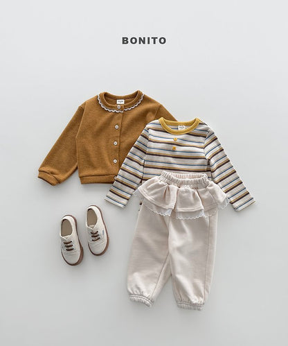 [PRE-ORDER] Heart Button Stripe T-Shirts