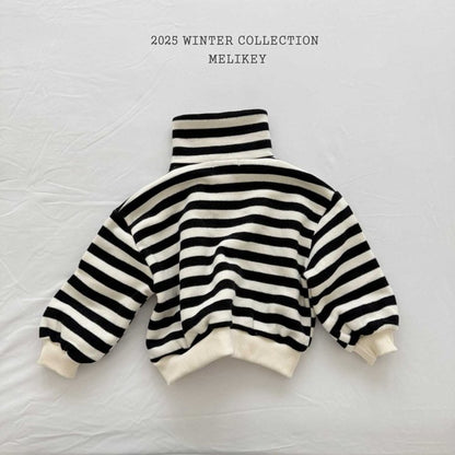 [PRE-ORDER] High Neck Button Sweatshirts