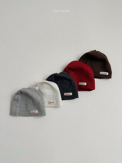[PRE-ORDER] Heart Beanie