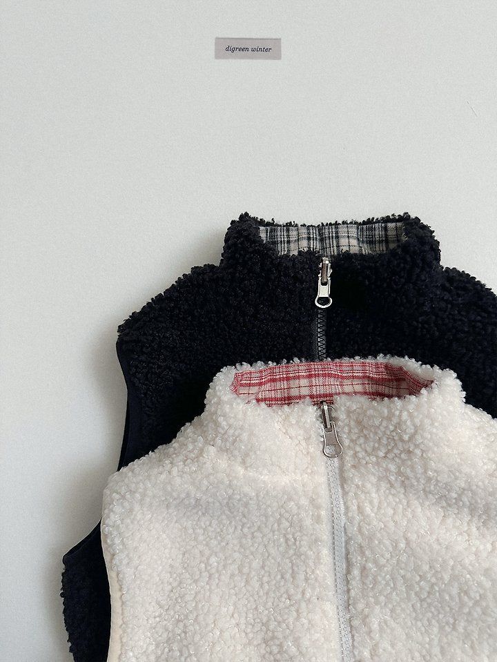 [PRE-ORDER] Reversible Vest
