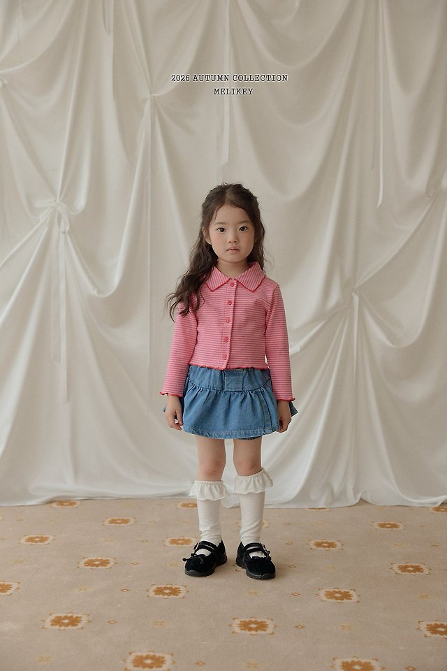 [PRE-ORDER] Petit Collar T-Shirts