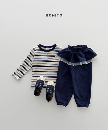 [PRE-ORDER] Heart Button Stripe T-Shirts