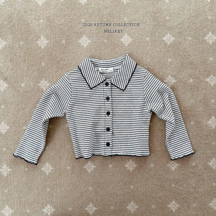 [PRE-ORDER] Petit Collar T-Shirts