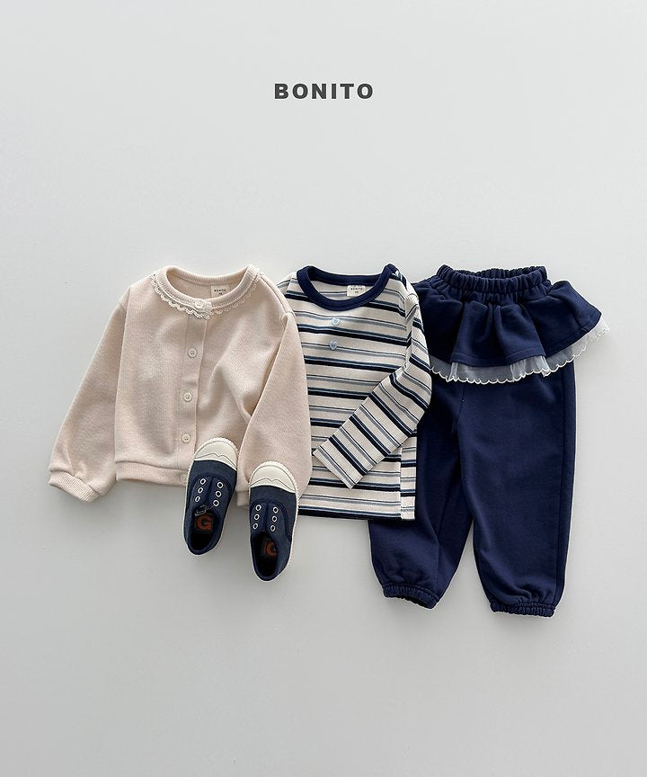 [PRE-ORDER] Heart Button Stripe T-Shirts