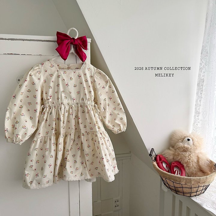[PRE-ORDER] Vintage Floral Dress