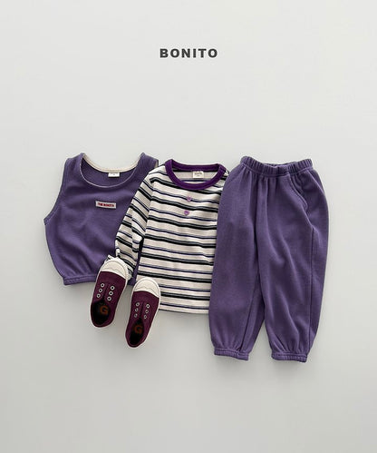 [PRE-ORDER] Heart Button Stripe T-Shirts
