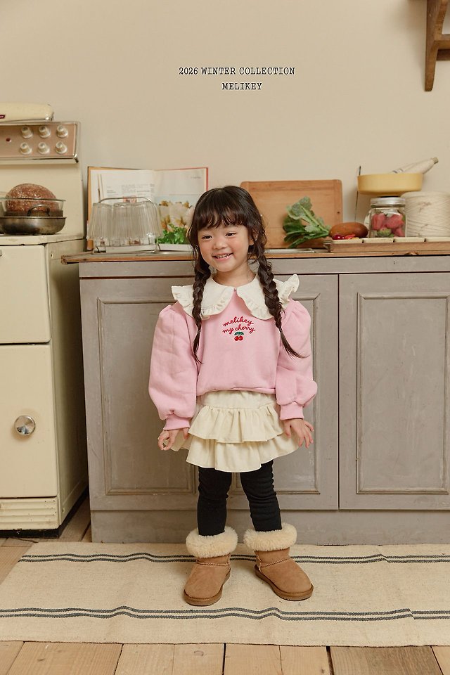 [PRE-ORDER] Cherry Collar Sweatshirts