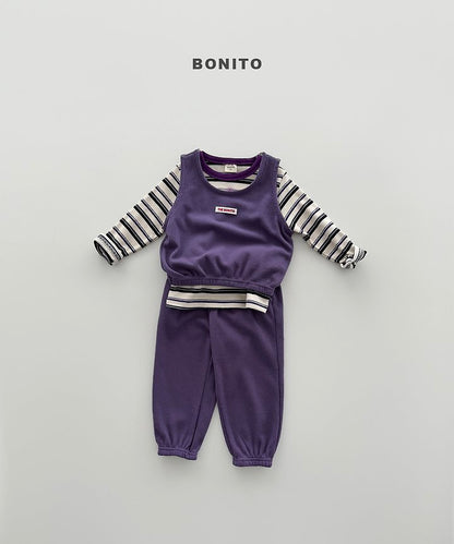 [PRE-ORDER] Heart Button Stripe T-Shirts