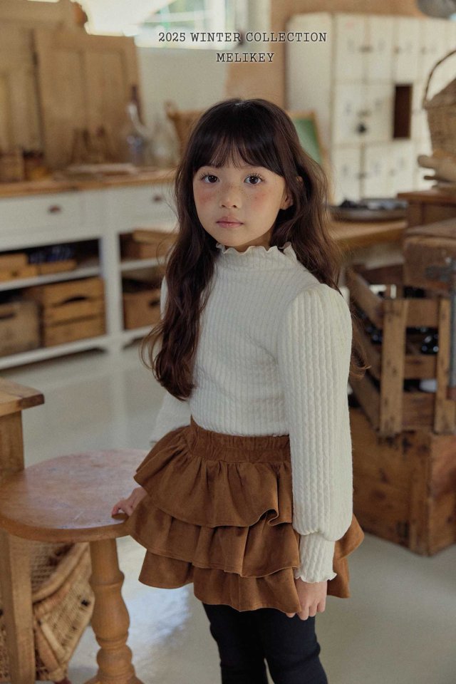 [PRE-ORDER] Knit Ribbed Puff T-Shirts