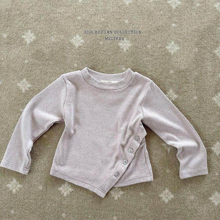 [PRE-ORDER] Diagonal Button T-Shirts