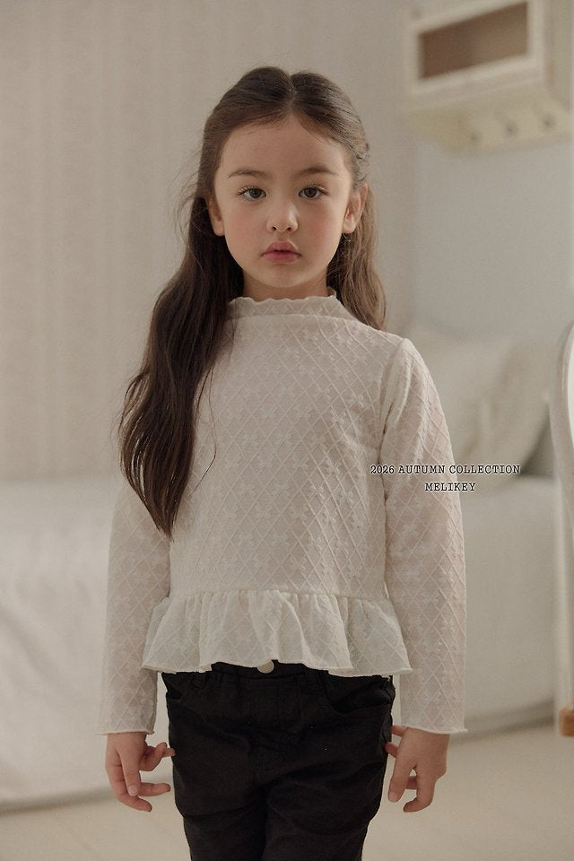 [PRE-ORDER] Frill Ribbon Mesh T-Shirts