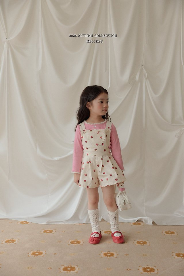 [PRE-ORDER] Strawberry Heart Overalls