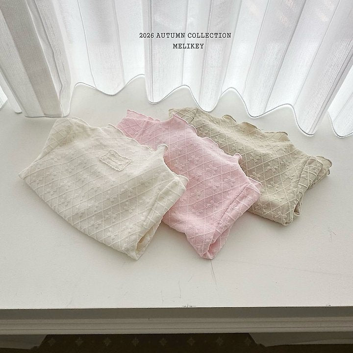 [PRE-ORDER] Frill Ribbon Mesh T-Shirts