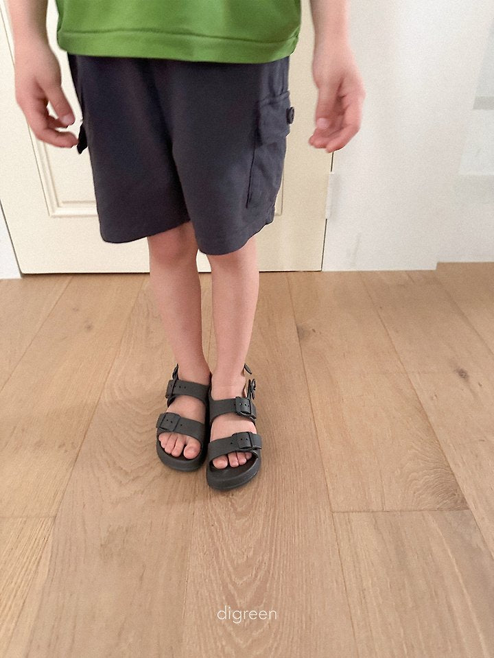 [PRE-ORDER] City Cargo Shorts