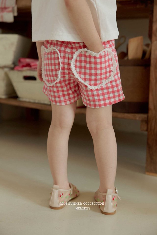 [PRE-ORDER] Check Heart Shorts