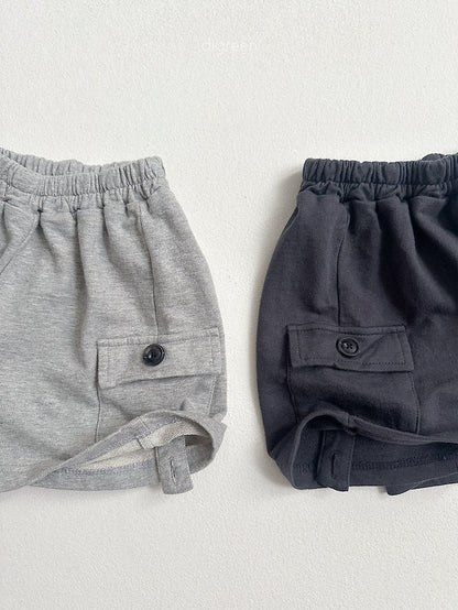 [PRE-ORDER] City Cargo Shorts