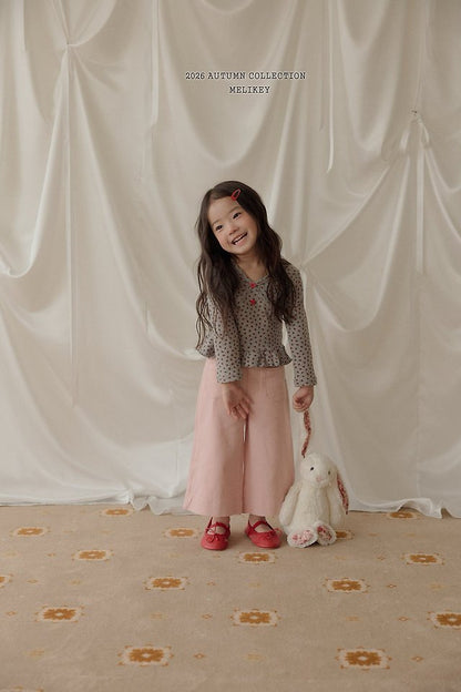 [PRE-ORDER] Mini Strawberry T-Shirts