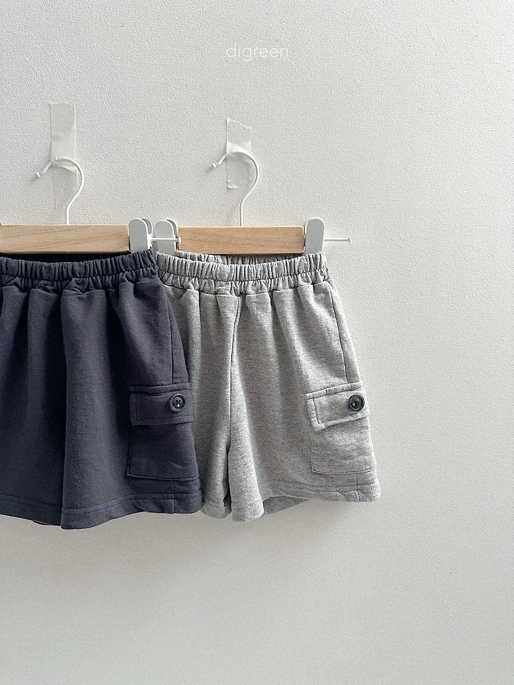 [PRE-ORDER] City Cargo Shorts