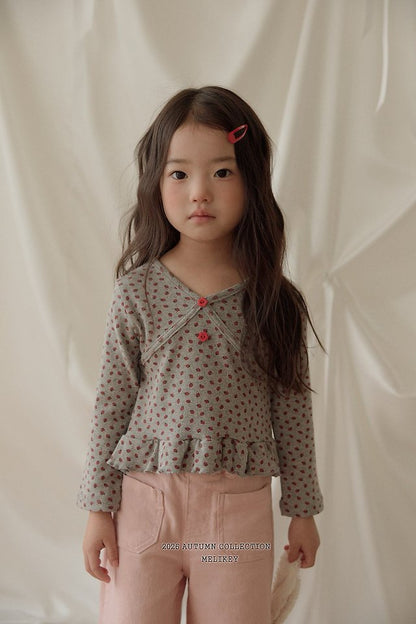 [PRE-ORDER] Mini Strawberry T-Shirts