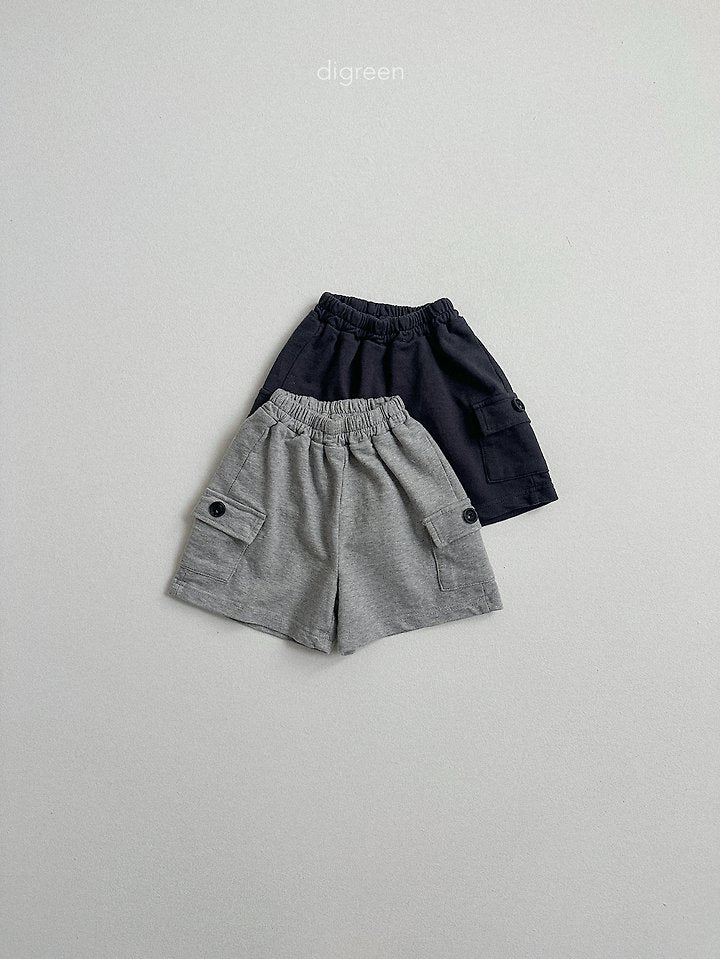 [PRE-ORDER] City Cargo Shorts