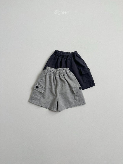 [PRE-ORDER] City Cargo Shorts