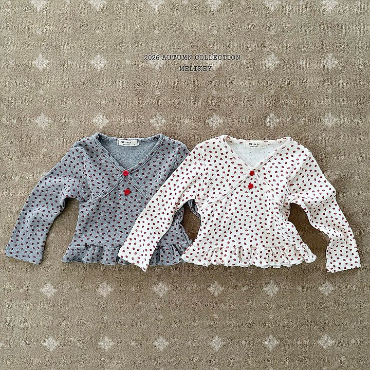 [PRE-ORDER] Mini Strawberry T-Shirts