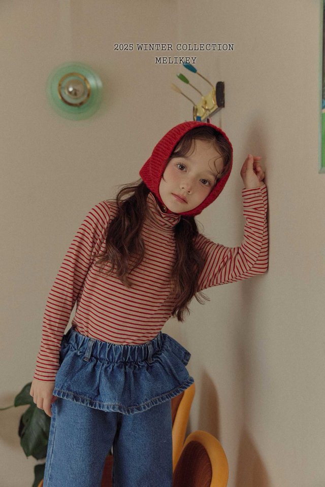 [PRE-ORDER] Merry Stripe Turtleneck T-Shirts