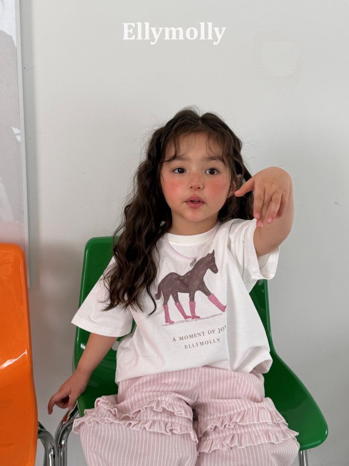 [PRE-ORDER] Blush Pony T-Shirts (Mom Couple)