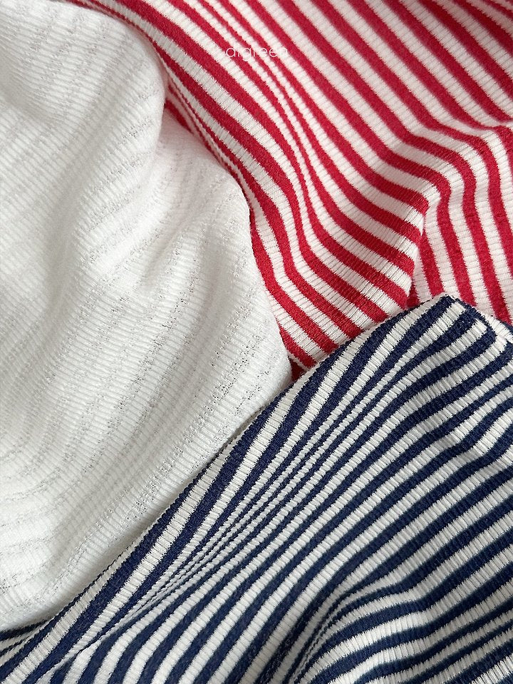 [PRE-ORDER] Summer Stripe Sweatshirts