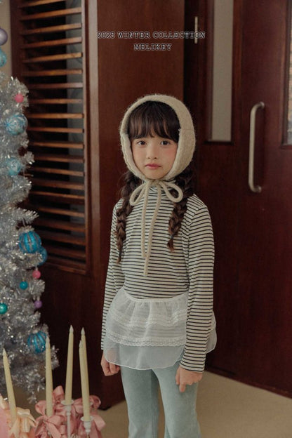 [PRE-ORDER] Merry Stripe Turtleneck T-Shirts