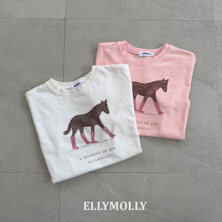 [PRE-ORDER] Blush Pony T-Shirts (Mom Couple)