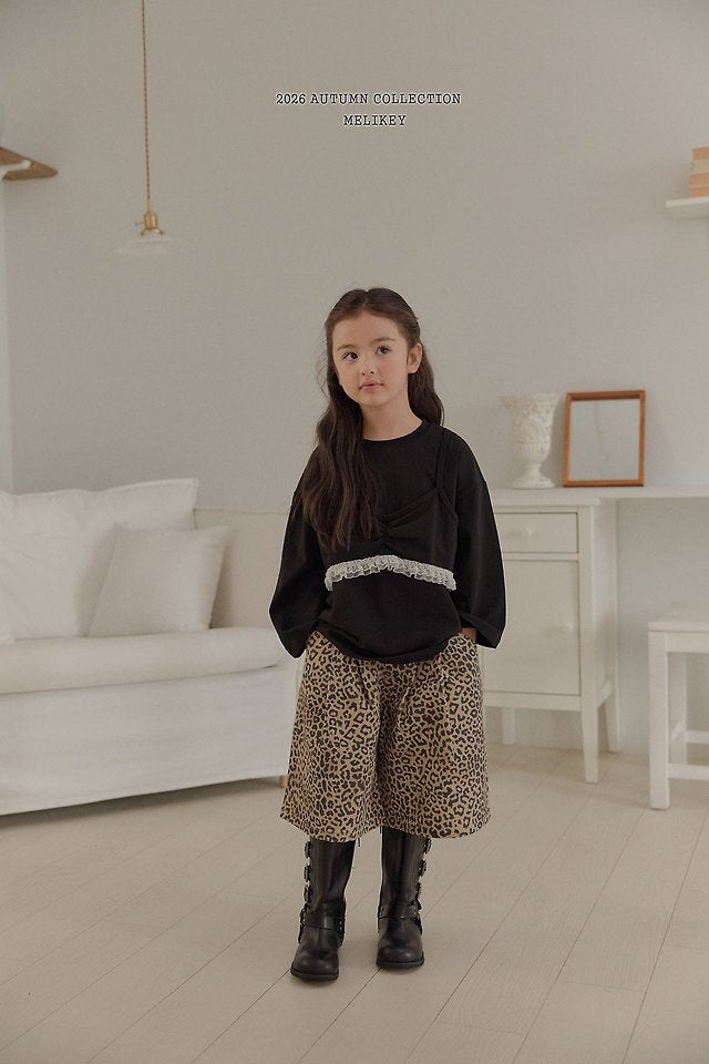 [PRE-ORDER] Layered T-Shirts
