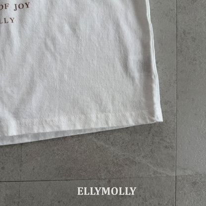 [PRE-ORDER] Blush Pony T-Shirts (Mom Couple)