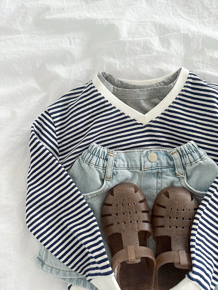 [PRE-ORDER] Summer Stripe Sweatshirts