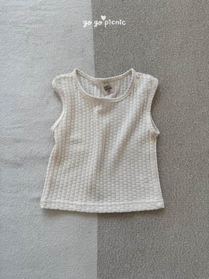 [PRE-ORDER] Lulu T-Shirts