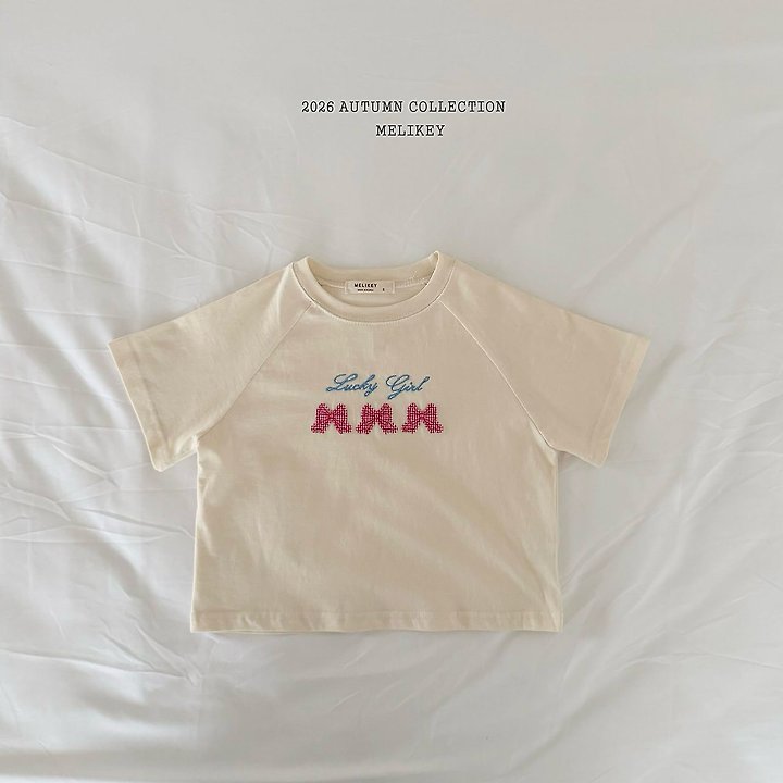 [PRE-ORDER] Lucky Ribbon T-Shirts