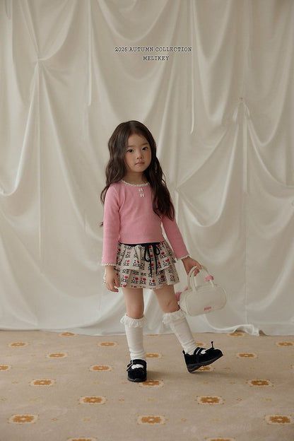 [PRE-ORDER] Ribbon Button T-Shirts