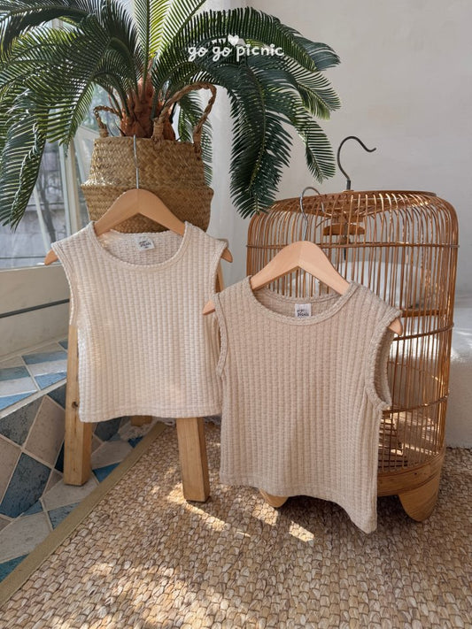 [PRE-ORDER] Lulu T-Shirts