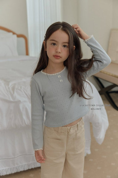 [PRE-ORDER] Ribbon Button T-Shirts