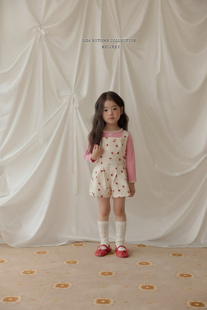 [PRE-ORDER] Strawberry Heart Overalls