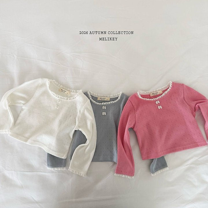 [PRE-ORDER] Ribbon Button T-Shirts