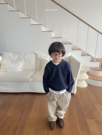 [PRE-ORDER] Minimal Pin-Tuck Pants