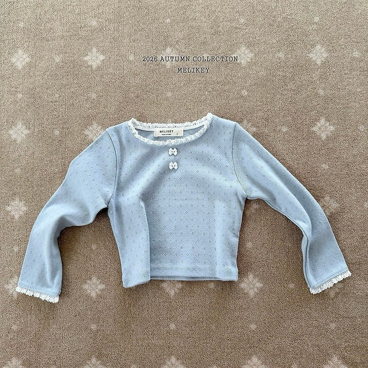 [PRE-ORDER] Ribbon Button T-Shirts