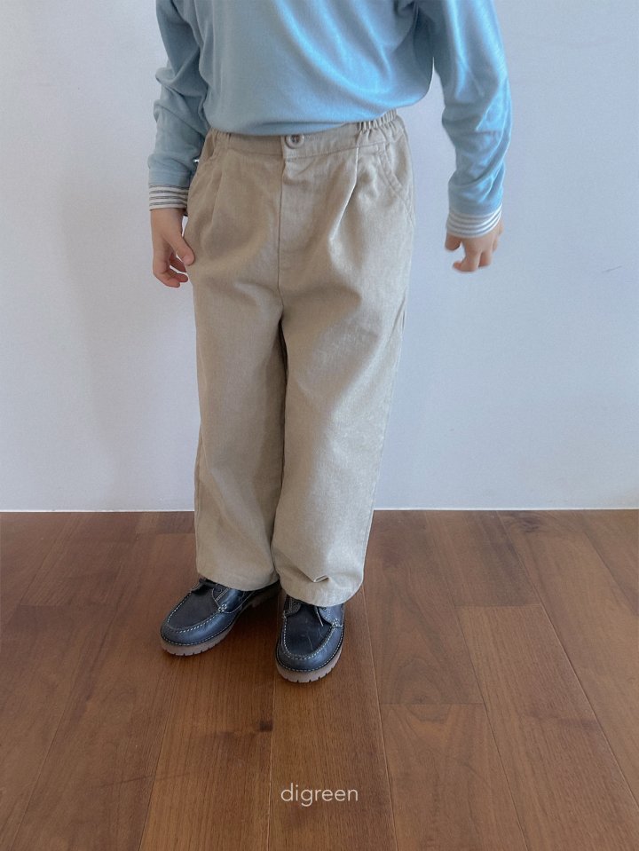 [PRE-ORDER] Minimal Pin-Tuck Pants