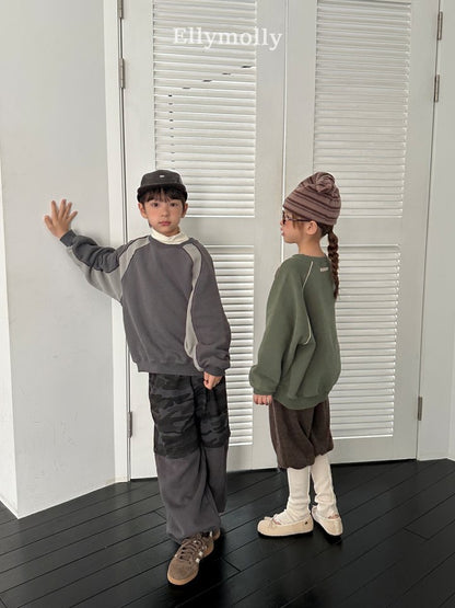 [PRE-ORDER] Triple Line Sweatshirts